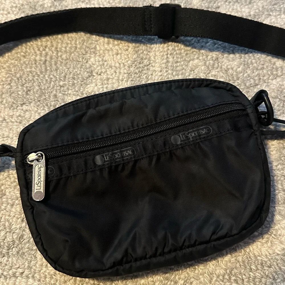 Lesportsac Small Black Cross Body Bag - Picture 2 of 5